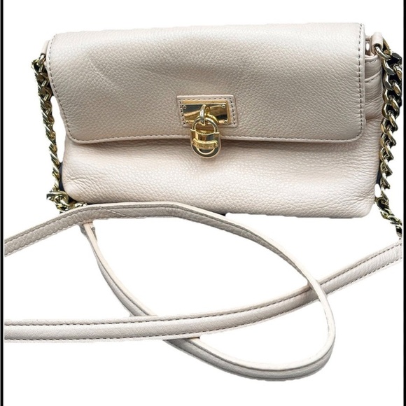 Calvin Klein Cream Crossbody Bag with Gold Chain - Picture 1 of 6